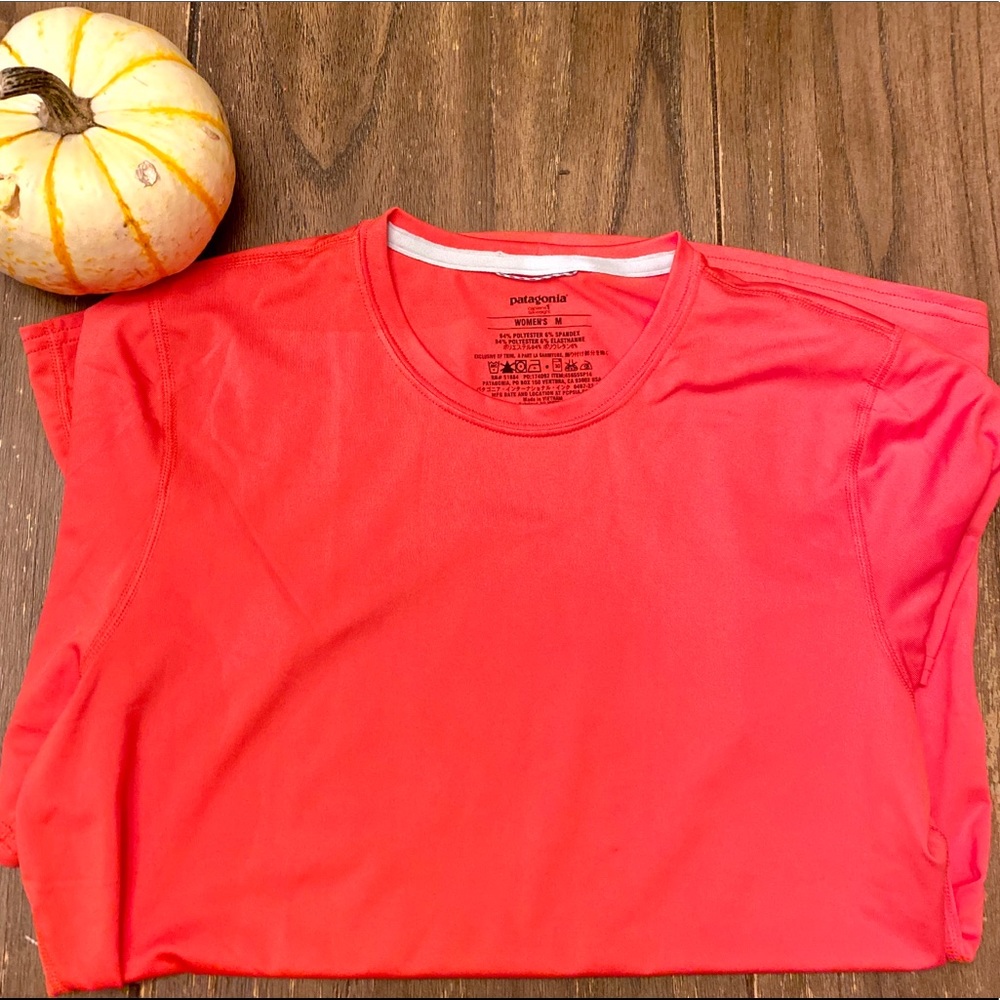 Women’s Patagonia activewear shirt